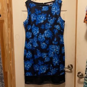 Blue Floral cocktail dress